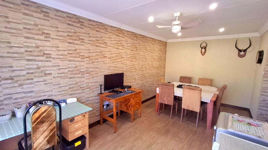 2 Bedroom Property for Sale in Sasolburg Ext 11 Free State